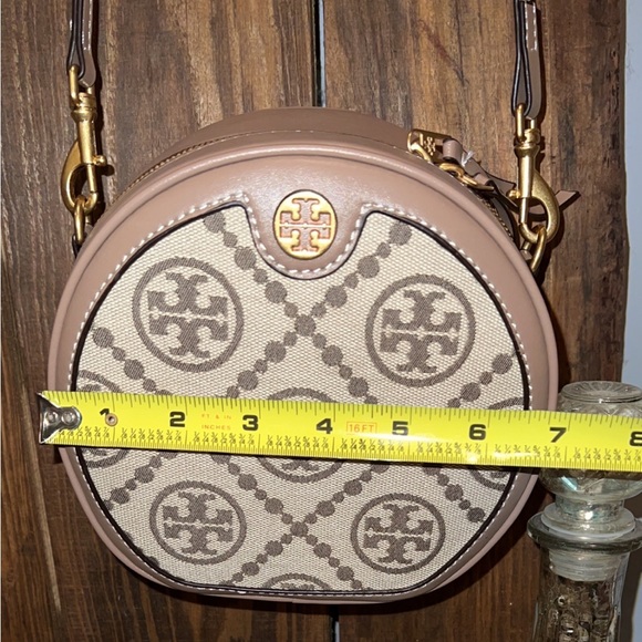 NWOT Tory Burch Jacquard Monogram Moon Bag - Picture 14 of 17